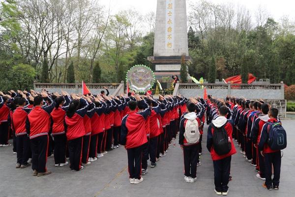男友出轨，虽然原谅了他，但走不出自己的心结怎么办？-专业有问必答平台